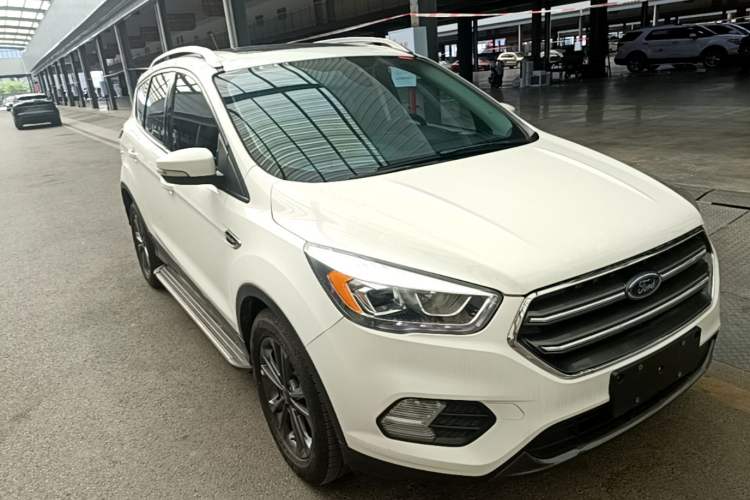 Used Ford Kuga 2019 EcoBoost 180 Two-Wheel-Drive Platinum Edition China VI Standard Exterior 1