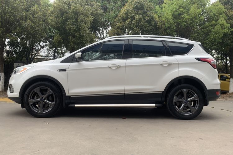 Used Ford Kuga 2019 EcoBoost 180 Two-Wheel-Drive Titanium Plus Model China VI Standard Exterior 1