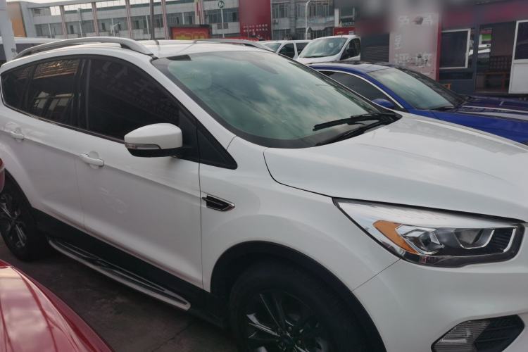 Used Ford Kuga 2019 EcoBoost 180 Two-Wheel-Drive Platinum Edition China VI Standard Exterior 2