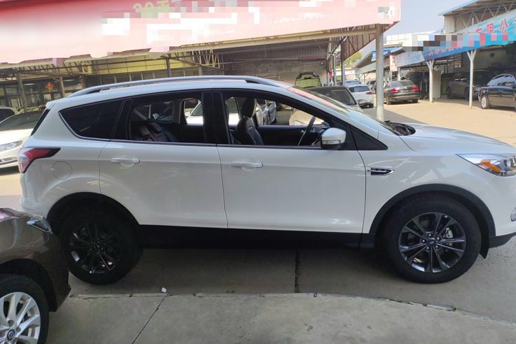 Used Ford Kuga 2019 EcoBoost 180 Two-Wheel-Drive Platinum Edition China VI Standard Exterior 2