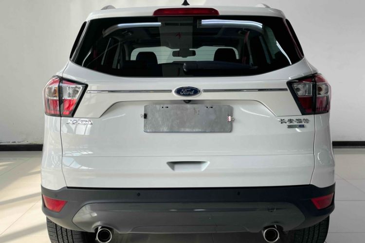 Used Ford Kuga 2019 EcoBoost 180 Two-Wheel-Drive Titanium Plus Model China VI Standard Exterior 2