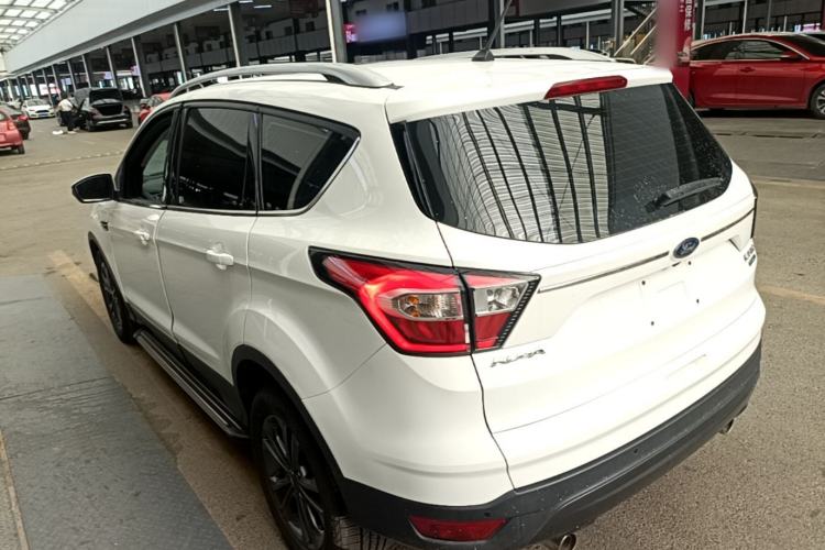 Used Ford Kuga 2019 EcoBoost 180 Two-Wheel-Drive Platinum Edition China VI Standard Exterior 2