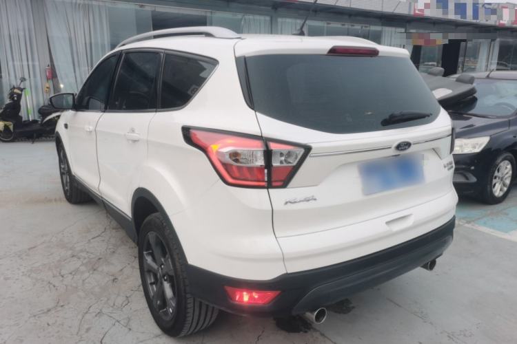 Used Ford Kuga 2019 EcoBoost 180 Two-Wheel-Drive Titanium Plus Model China VI Standard Exterior 2
