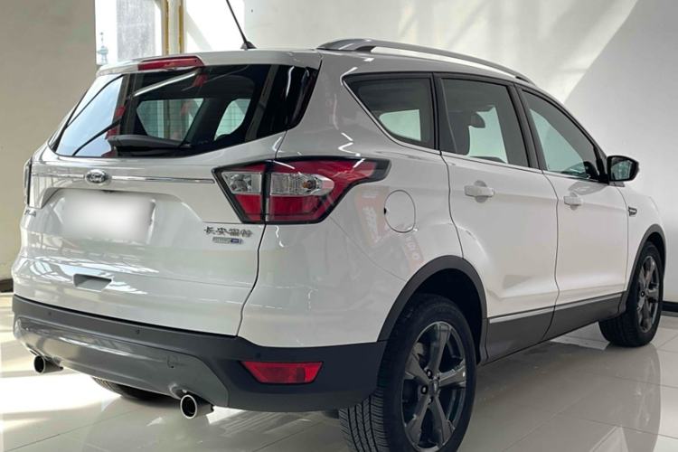 Used Ford Kuga 2019 EcoBoost 180 Two-Wheel-Drive Titanium Plus Model China VI Standard Exterior 3