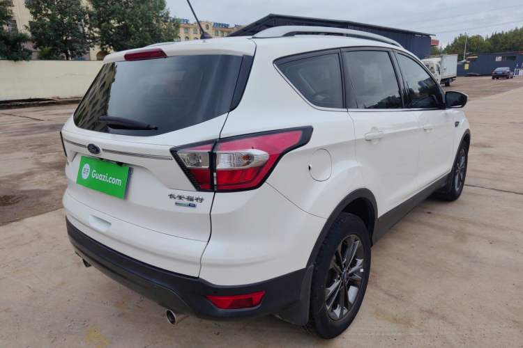 Used Ford Kuga 2019 EcoBoost 180 Two-Wheel-Drive Platinum Edition China VI Standard Exterior 3