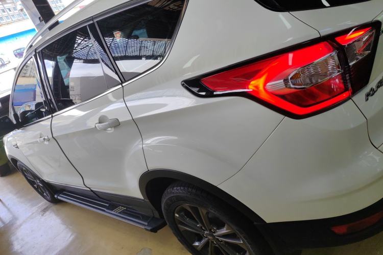 Used Ford Kuga 2019 EcoBoost 180 Two-Wheel-Drive Platinum Edition China VI Standard Exterior 5