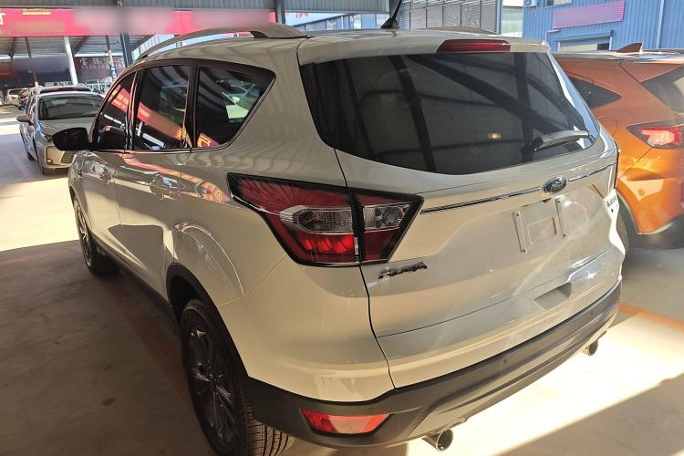 Used Ford Kuga 2019 EcoBoost 180 Two-Wheel-Drive Platinum Edition China VI Standard Exterior 5