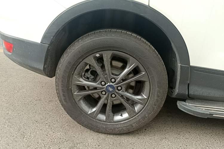 Used Ford Kuga 2019 EcoBoost 180 Two-Wheel-Drive Platinum Edition China VI Standard Exterior 5