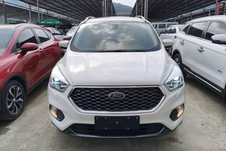 Used Ford Kuga 2019 EcoBoost 180 Two-Wheel-Drive Titanium Plus Model China V Standard Front