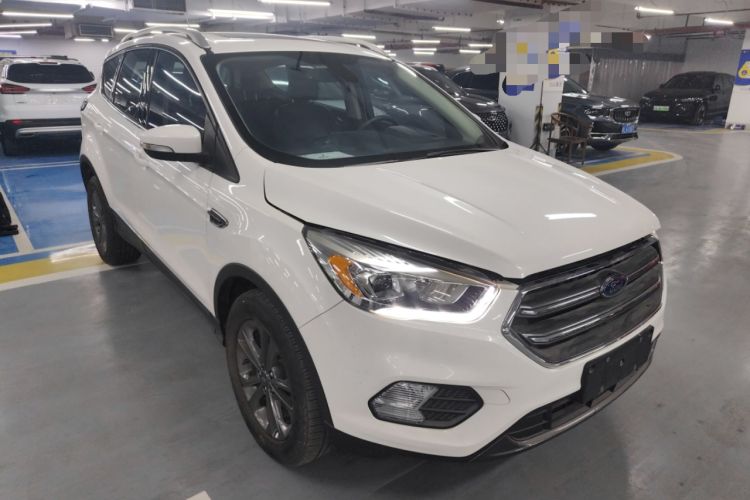 Used Ford Kuga 2019 EcoBoost 180 Two-Wheel-Drive Platinum Edition China VI Standard Front Right 45 Deg
