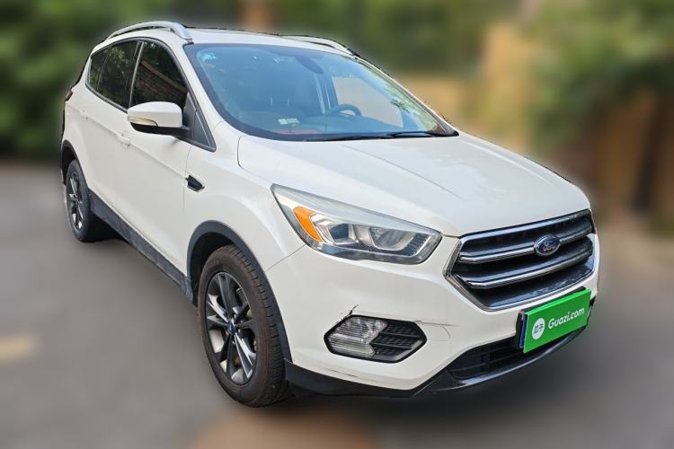 Used Ford Kuga 2019 EcoBoost 180 Two-Wheel-Drive Platinum Edition China V Standard Front Right 45 Deg