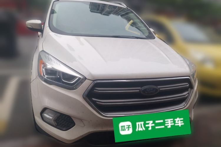 Used Ford Kuga 2019 EcoBoost 180 Two-Wheel-Drive Platinum Edition China V Standard Front Right 45 Deg