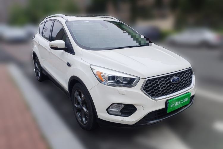 Used Ford Kuga 2019 EcoBoost 180 Two-Wheel-Drive Titanium Plus Model China VI Standard Front Right 45 Deg