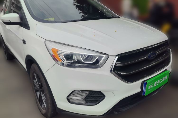 Used Ford Kuga 2019 EcoBoost 180 Two-Wheel-Drive Platinum Edition China VI Standard Front Right 45 Deg
