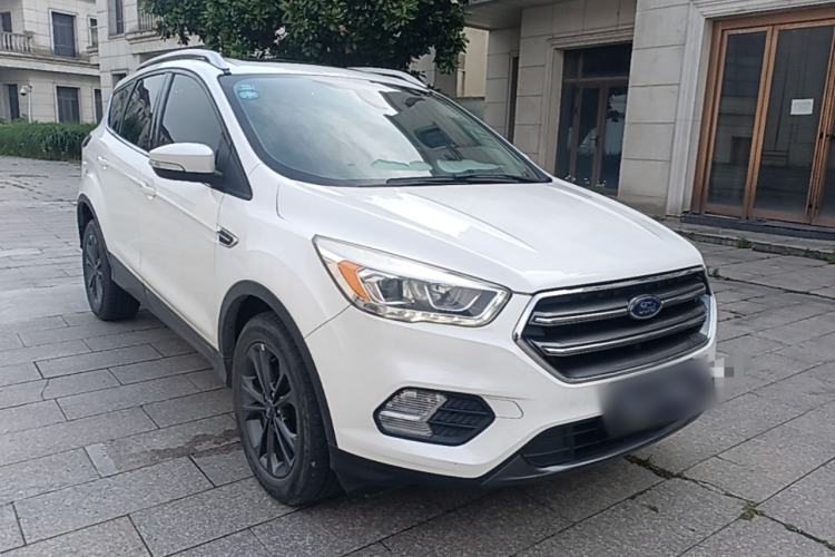 Used Ford Kuga 2019 EcoBoost 180 Two-Wheel-Drive Platinum Edition China VI Standard Front Right 45 Deg
