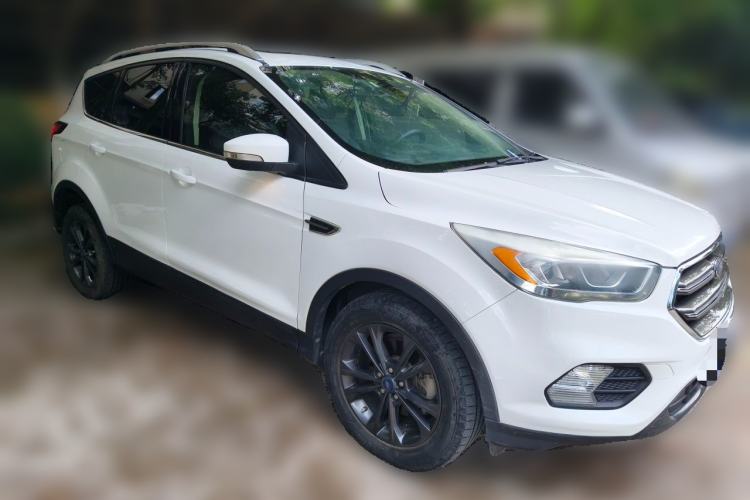 Used Ford Kuga 2019 EcoBoost 180 Two-Wheel-Drive Platinum Edition China VI Standard Front Right 45 Deg