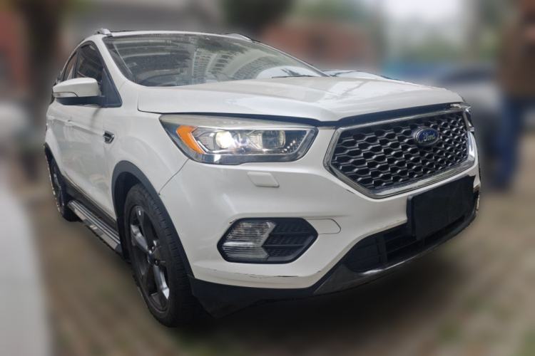 Used Ford Kuga 2019 EcoBoost 180 Two-Wheel-Drive Titanium Plus Model China VI Standard Front Right 45 Deg