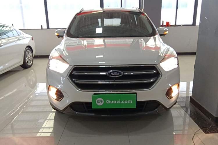 Used Ford Kuga 2019 EcoBoost 180 Two-Wheel-Drive Platinum Edition China VI Standard Front