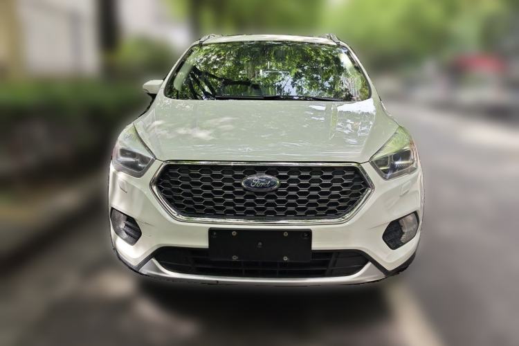 Used Ford Kuga 2019 EcoBoost 180 Two-Wheel-Drive Titanium Plus Model China VI Standard Front
