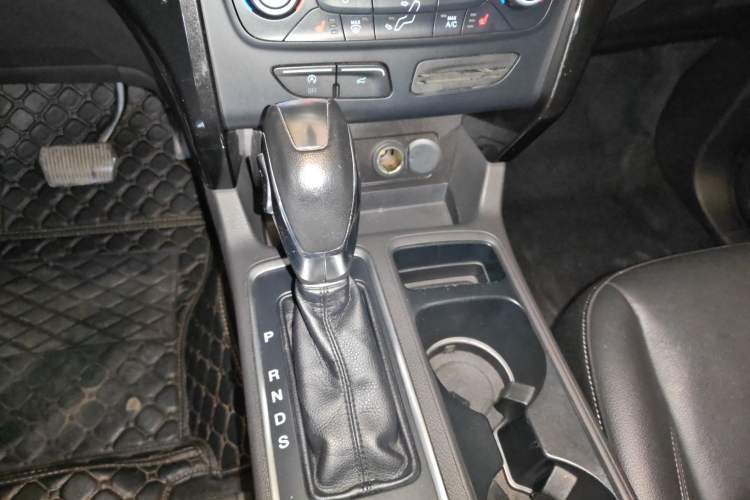 Used Ford Kuga 2019 EcoBoost 245 4x4 Prestige Plus Model China VI Standard Gear Lever