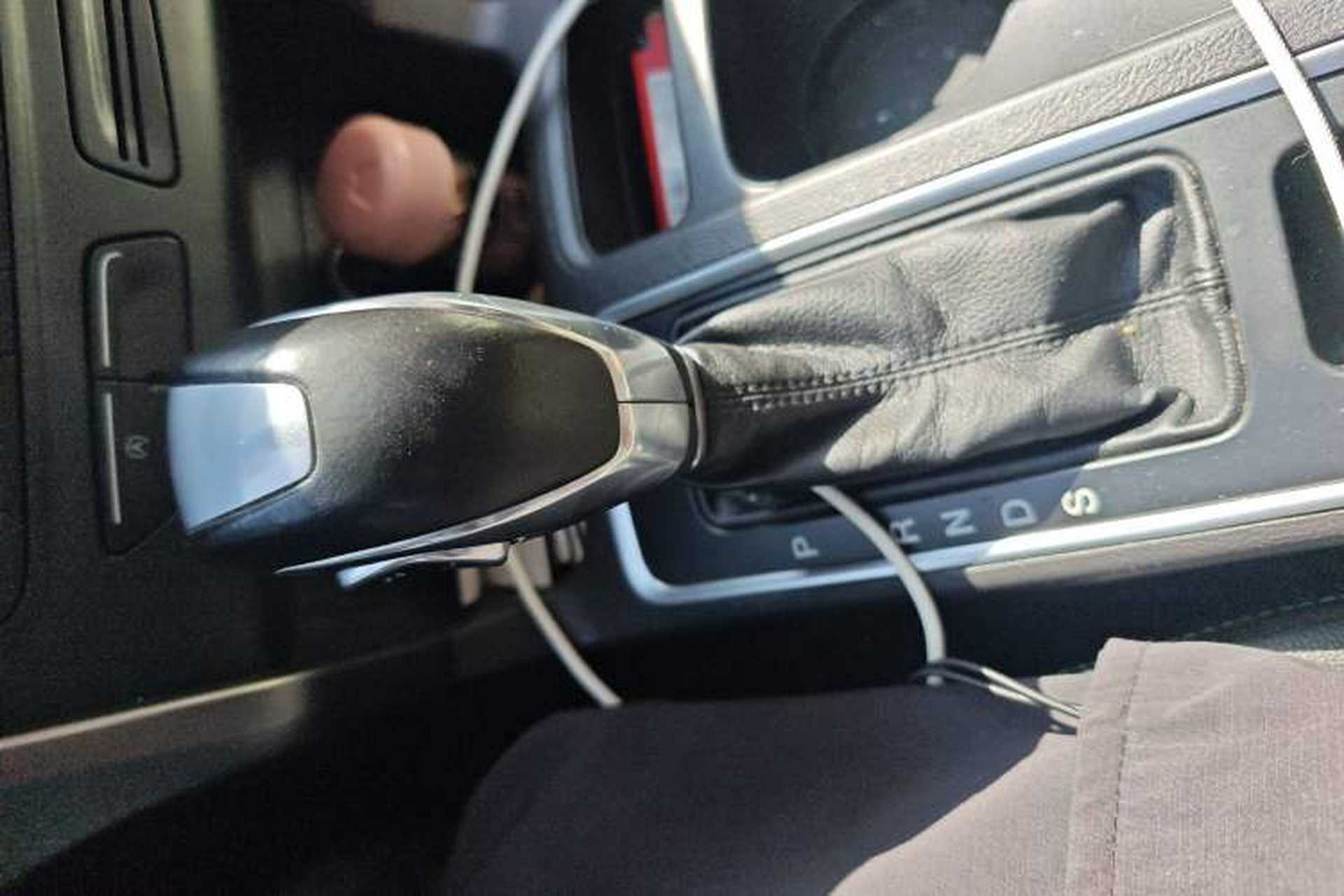 Used Ford Kuga 2019 EcoBoost 180 Two-Wheel-Drive Platinum Edition China VI Standard Gear Lever