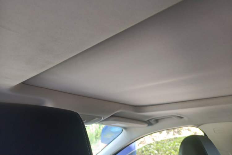 Used Ford Kuga 2019 EcoBoost 180 Two-Wheel-Drive Titanium Plus Model China V Standard Headliner