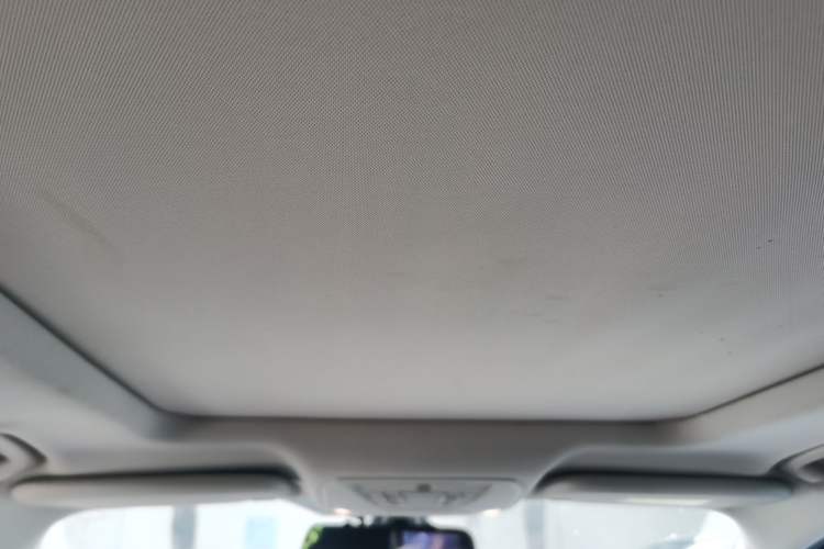 Used Ford Kuga 2019 EcoBoost 180 Two-Wheel-Drive Platinum Edition China VI Standard Headliner