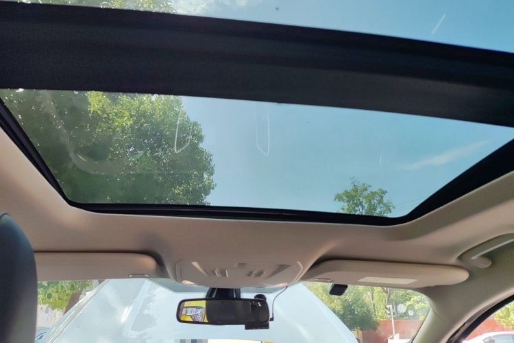 Used Ford Kuga 2019 EcoBoost 180 Two-Wheel-Drive Platinum Edition China VI Standard Headliner