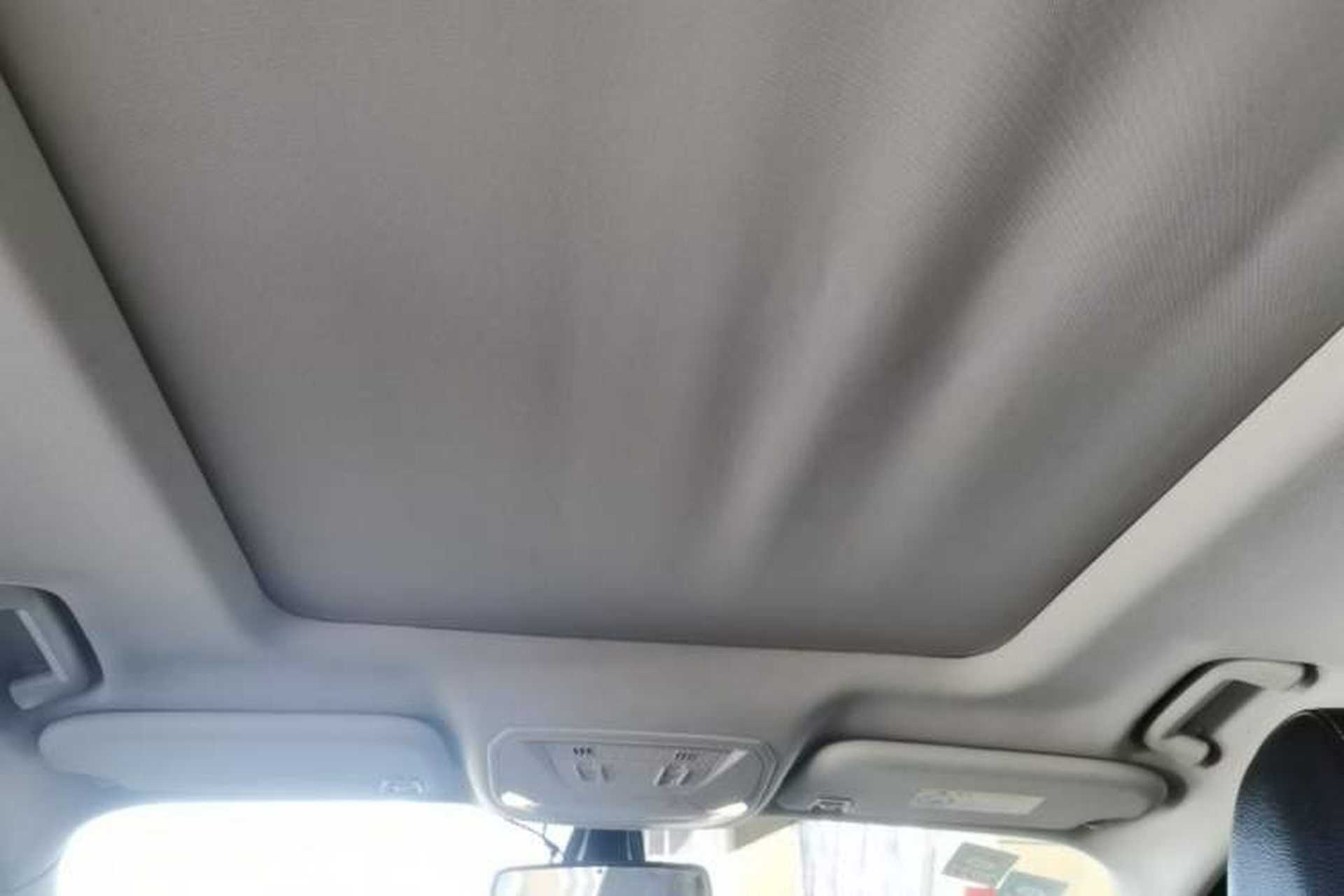 Used Ford Kuga 2019 EcoBoost 180 Two-Wheel-Drive Titanium Plus Model China VI Standard Headliner