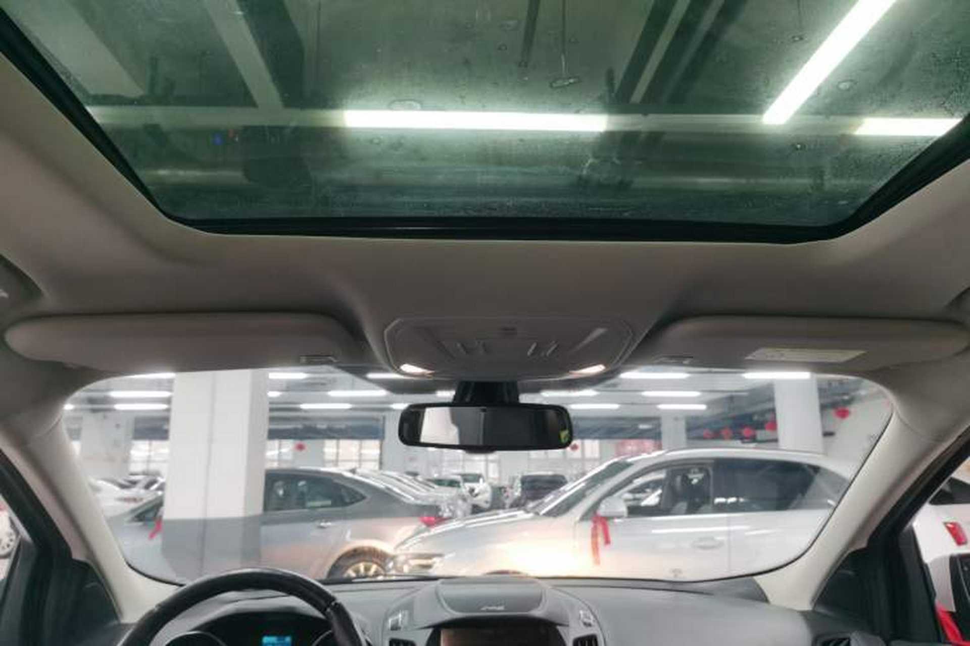 Used Ford Kuga 2019 EcoBoost 180 Two-Wheel-Drive Platinum Edition China VI Standard Headliner