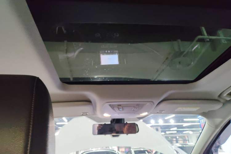 Used Ford Kuga 2019 EcoBoost 245 4x4 Prestige Plus Model China VI Standard Headliner