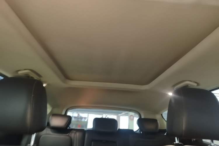 Used Ford Kuga 2019 EcoBoost 180 Two-Wheel-Drive Titanium Plus Model China V Standard Headliner