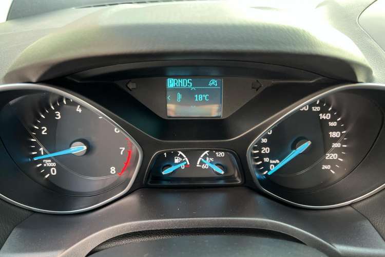 Used Ford Kuga 2019 EcoBoost 180 Two-Wheel-Drive Platinum Edition China VI Standard Instrument Cluster