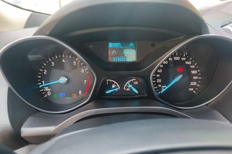 Used Ford Kuga 2019 EcoBoost 180 Two-Wheel-Drive Platinum Edition China VI Standard Instrument Cluster