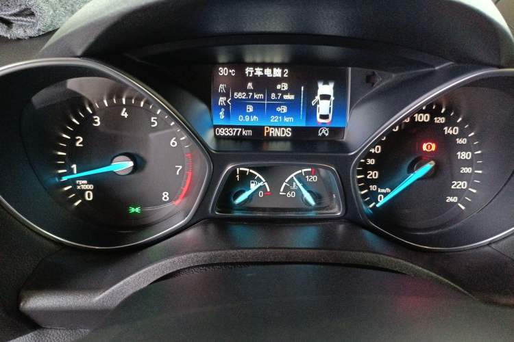 Used Ford Kuga 2019 EcoBoost 180 Two-Wheel-Drive Titanium Plus Model China VI Standard Instrument Cluster