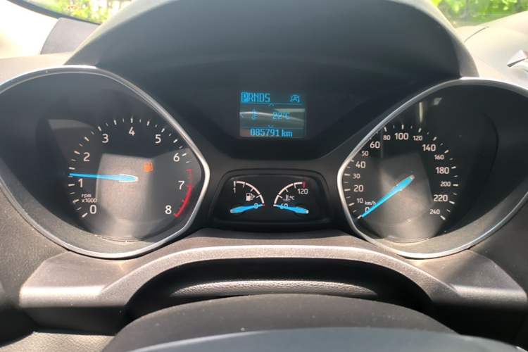 Used Ford Kuga 2019 EcoBoost 180 Two-Wheel-Drive Platinum Edition China VI Standard Instrument Cluster
