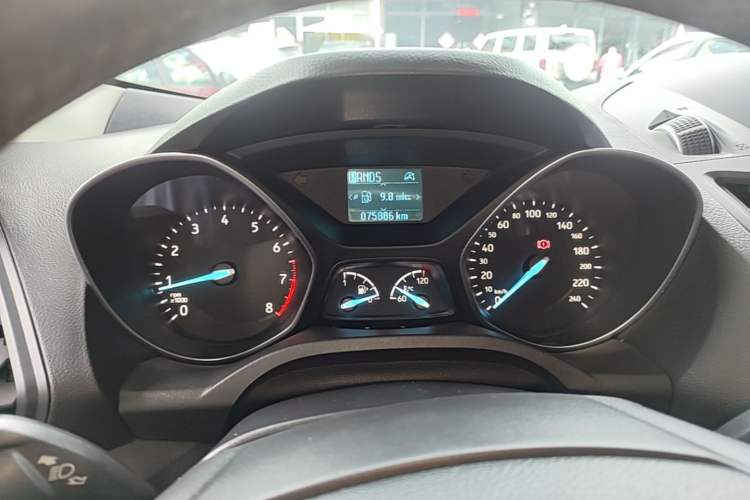 Used Ford Kuga 2019 EcoBoost 180 Two-Wheel-Drive Platinum Edition China VI Standard Instrument Cluster