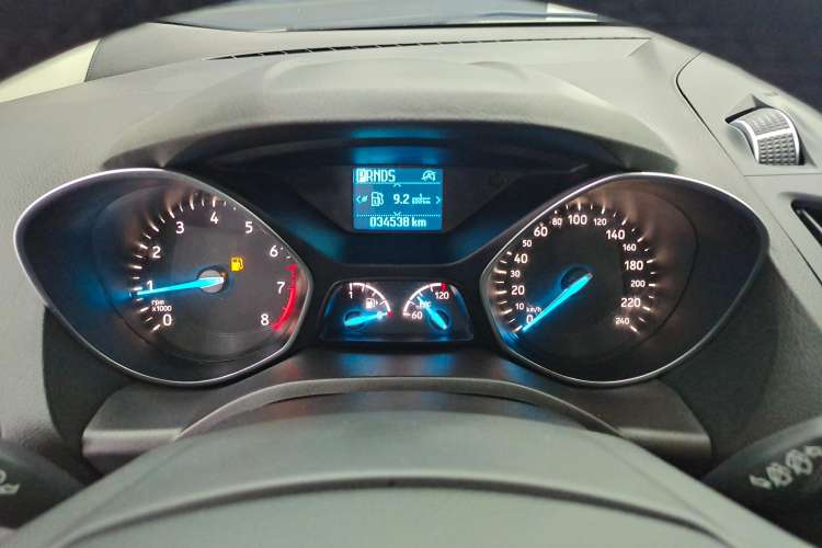Used Ford Kuga 2019 EcoBoost 180 Two-Wheel-Drive Platinum Edition China VI Standard Instrument Cluster