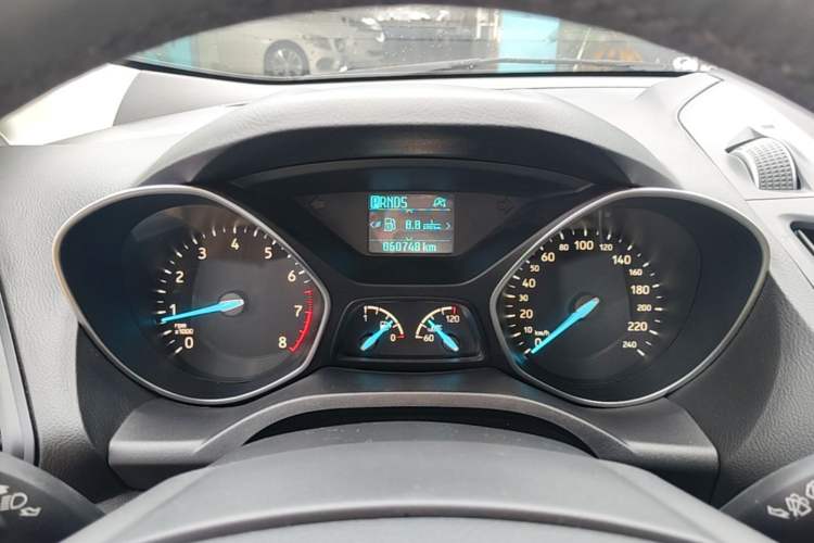 Used Ford Kuga 2019 EcoBoost 180 Two-Wheel-Drive Platinum Edition China VI Standard Instrument Cluster