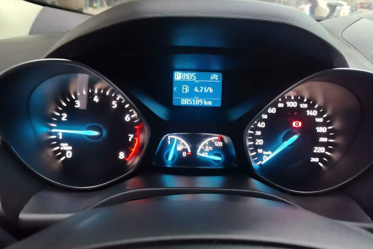 Used Ford Kuga 2019 EcoBoost 180 Two-Wheel-Drive Platinum Edition China VI Standard Instrument Cluster