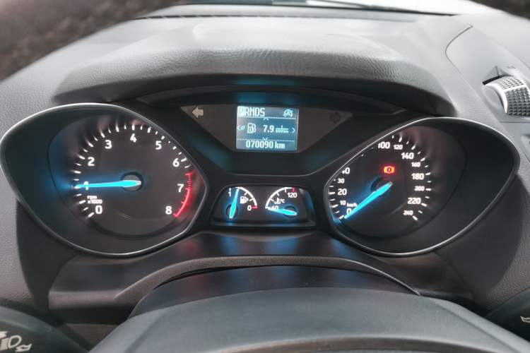 Used Ford Kuga 2019 EcoBoost 180 Two-Wheel-Drive Platinum Edition China VI Standard Instrument Cluster