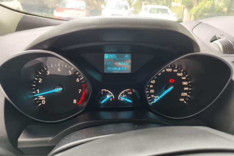 Used Ford Kuga 2019 EcoBoost 180 Two-Wheel-Drive Platinum Edition China VI Standard Instrument Cluster