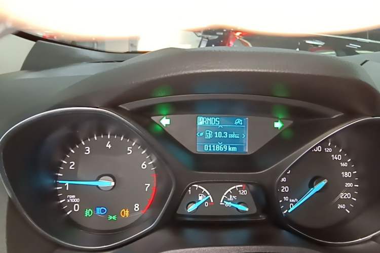Used Ford Kuga 2019 EcoBoost 180 Two-Wheel-Drive Platinum Edition China VI Standard Instrument Cluster
