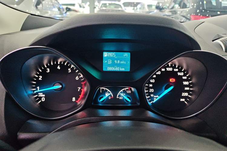 Used Ford Kuga 2019 EcoBoost 180 Two-Wheel-Drive Platinum Edition China VI Standard Instrument Cluster