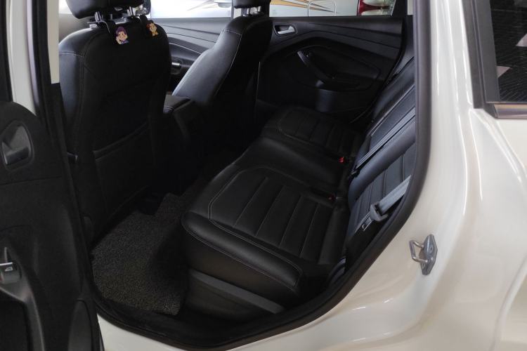 Used Ford Kuga 2019 EcoBoost 180 Two-Wheel-Drive Platinum Edition China VI Standard Interior 1
