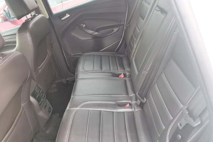 Used Ford Kuga 2019 EcoBoost 180 Two-Wheel-Drive Platinum Edition China VI Standard Interior 1