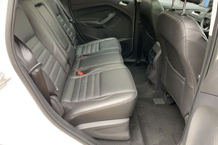 Used Ford Kuga 2019 EcoBoost 180 Two-Wheel-Drive Titanium Plus Model China VI Standard Interior 1