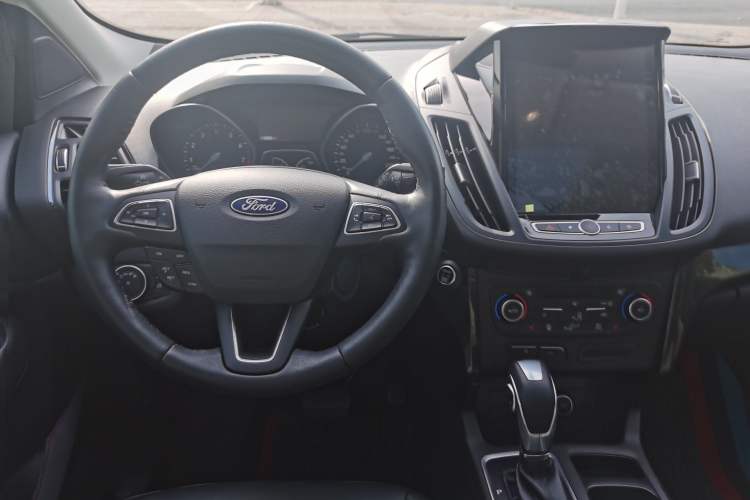 Used Ford Kuga 2019 EcoBoost 245 4x4 Prestige Plus Model China VI Standard Interior 2
