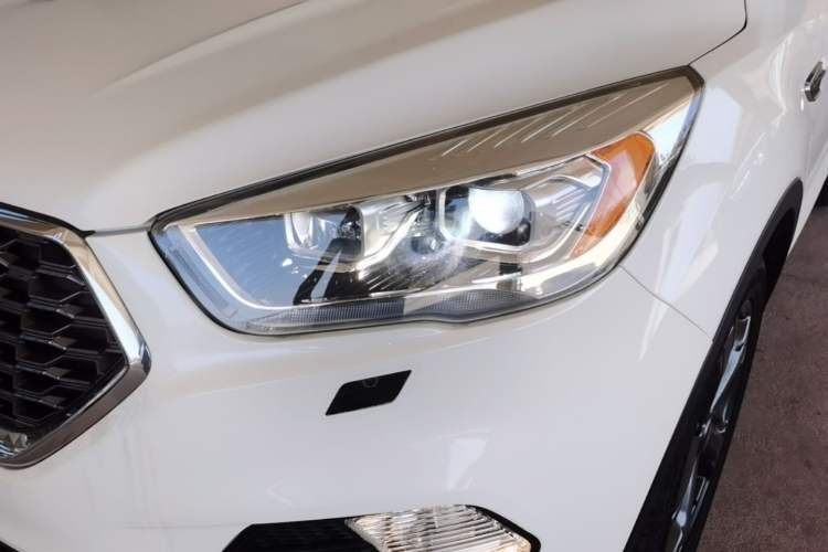 Used Ford Kuga 2019 EcoBoost 180 Two-Wheel-Drive Titanium Plus Model China VI Standard Left Front Headlight