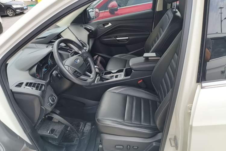 Used Ford Kuga 2019 EcoBoost 180 Two-Wheel-Drive Titanium Plus Model China V Standard Left Front Seat